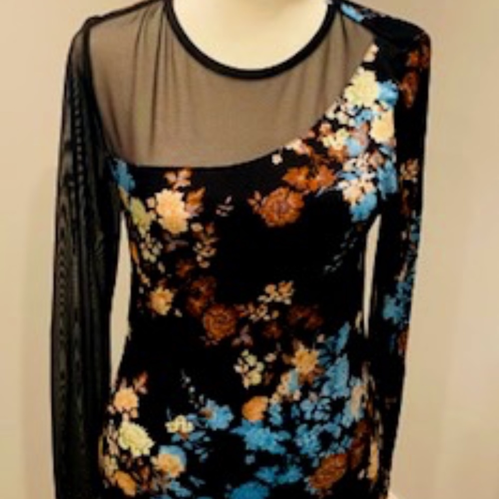 Venus, Size Small, Black and multi-colored floral long-sleeved